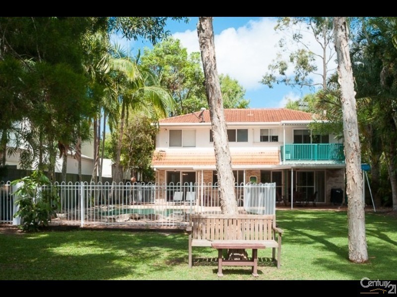 33 Cloudesley Street, Noosaville QLD 4566