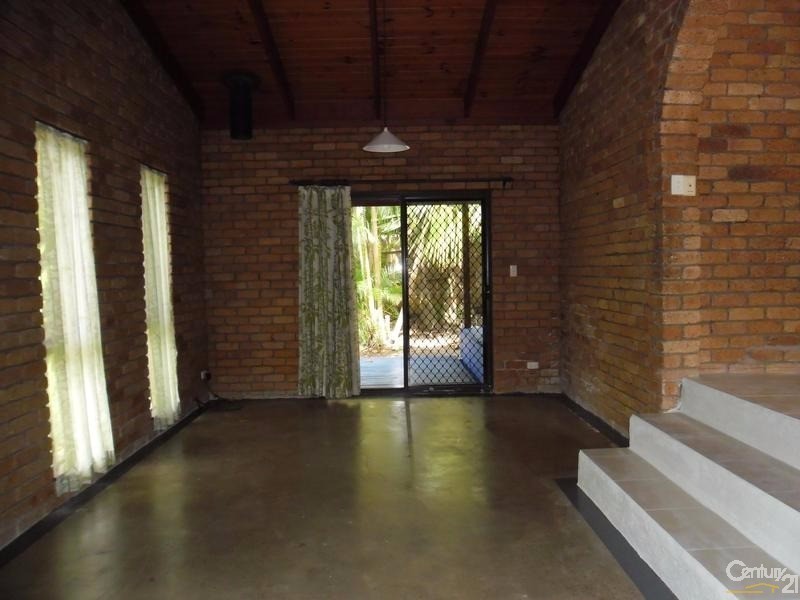 27 Toulambi Street, Noosa Heads QLD 4567