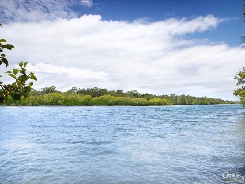 83 Weyba Road, Noosaville QLD 4566