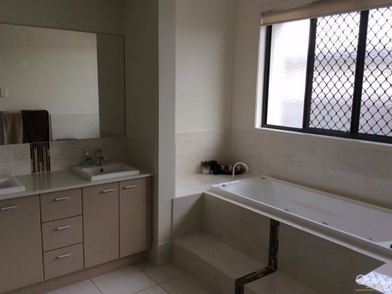 47 Glen Abby Avenue, Peregian Springs QLD 4573