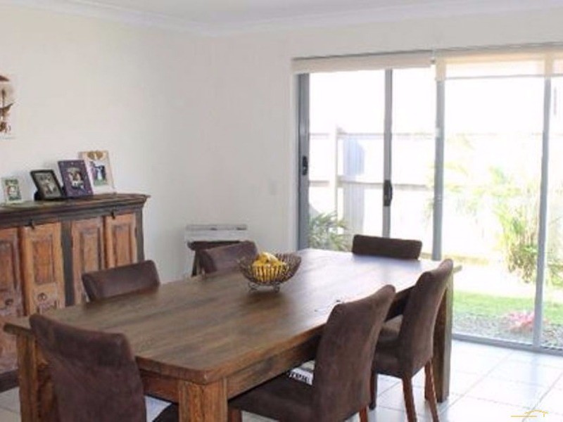 4 Goldenbell Place, Peregian Springs QLD 4573