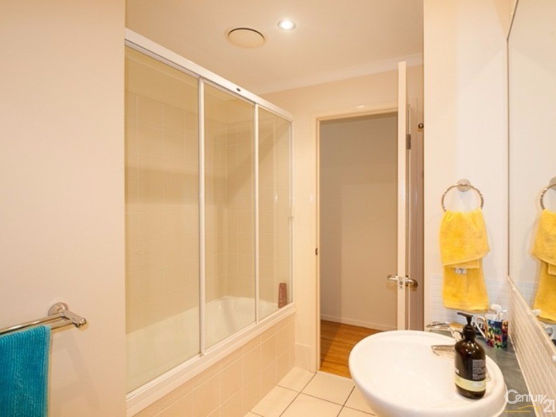 2/3 Piper Street, Peregian Beach QLD 4573