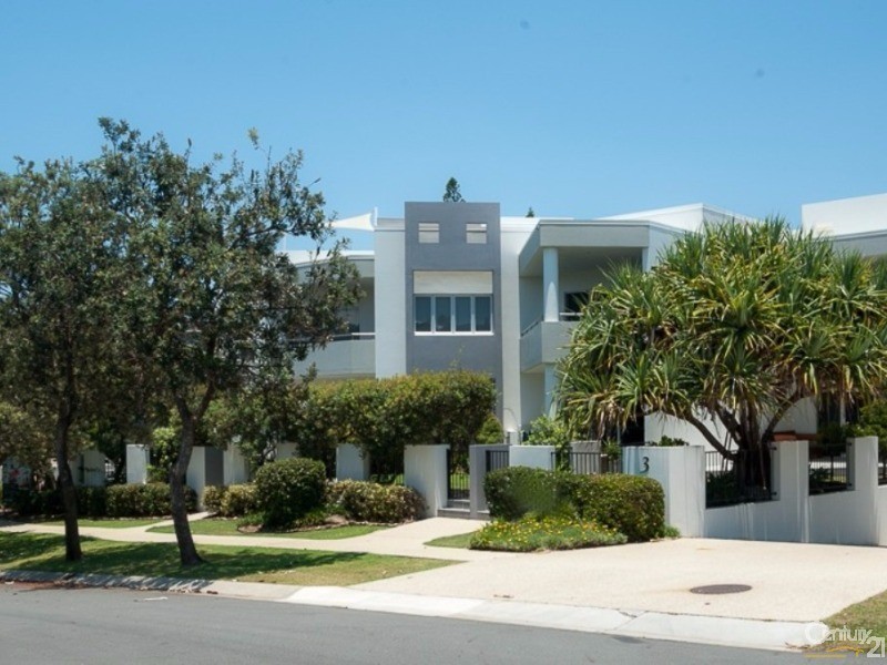 2/3 Piper Street, Peregian Beach QLD 4573