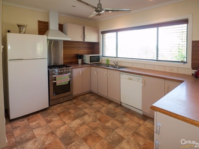 18 Tern Street, Peregian Beach QLD 4573