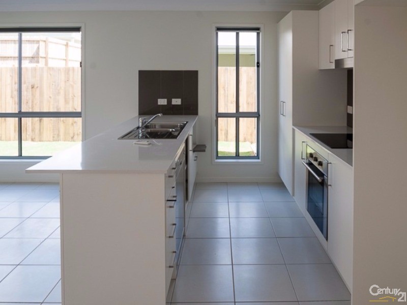 2/L8522 Silver Wattle Grove, Peregian Springs QLD 4573