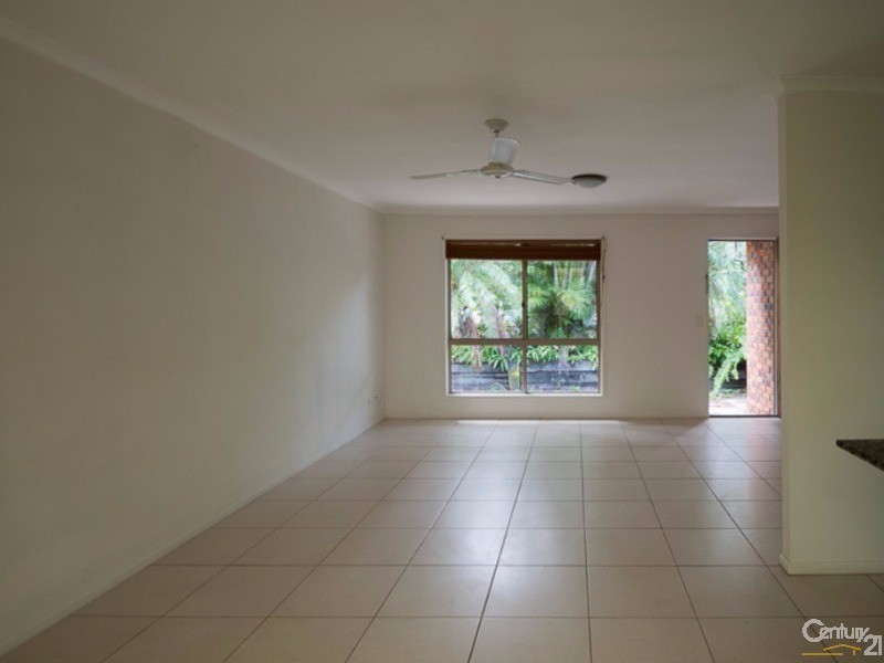 38 Victory Crescent, Sunrise Beach QLD 4567