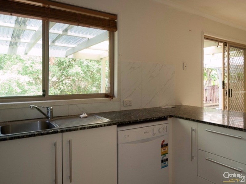 38 Victory Crescent, Sunrise Beach QLD 4567