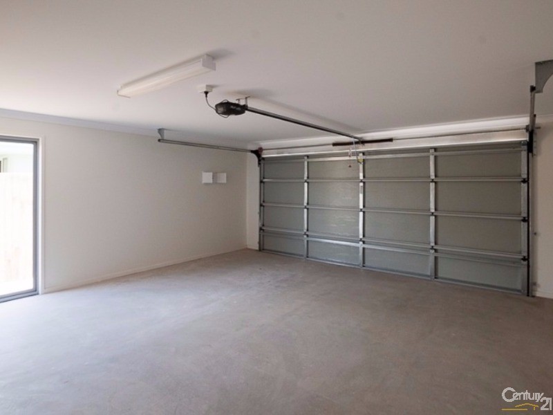 2/22 Silver Wattle Grove, Peregian Springs QLD 4573