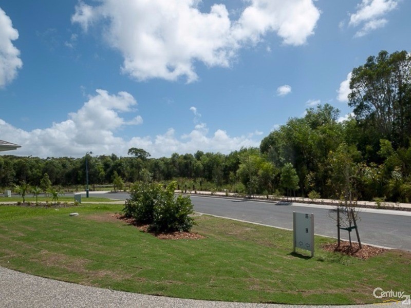 2/22 Silver Wattle Grove, Peregian Springs QLD 4573