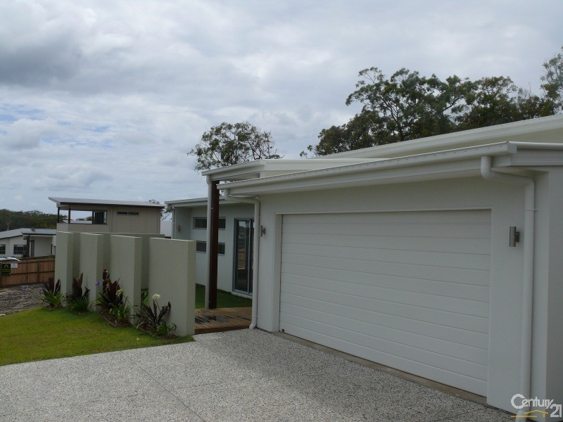 7 Tea Tree Grove, Peregian Springs QLD 4573