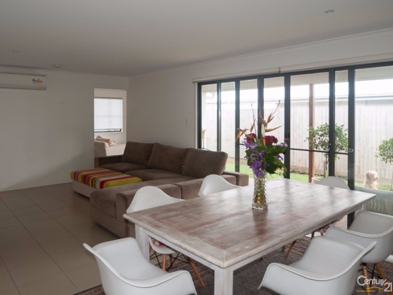 5 Stringybark Place, Peregian Springs QLD 4573