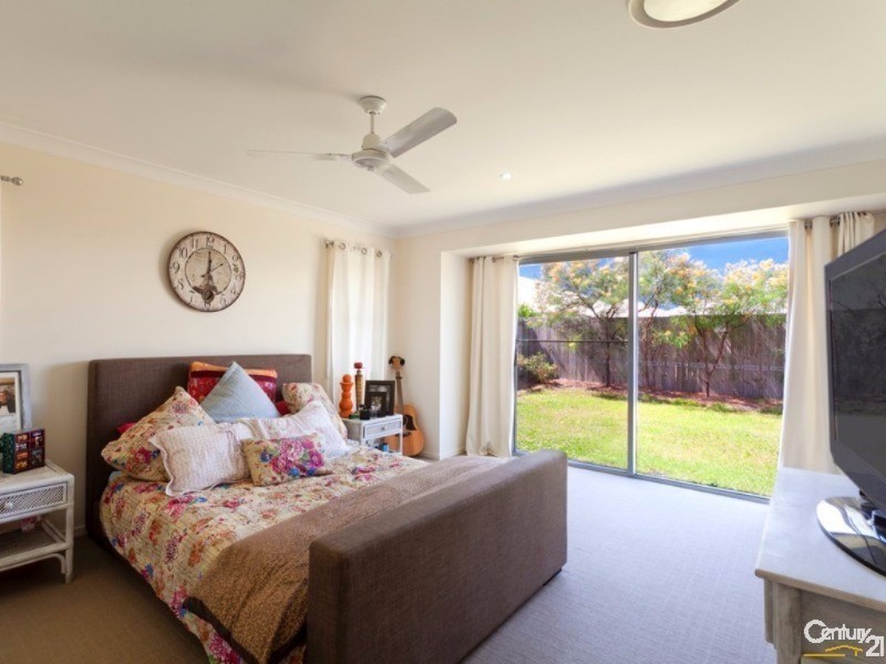 4 Goldenbell Place, Peregian Springs QLD 4573