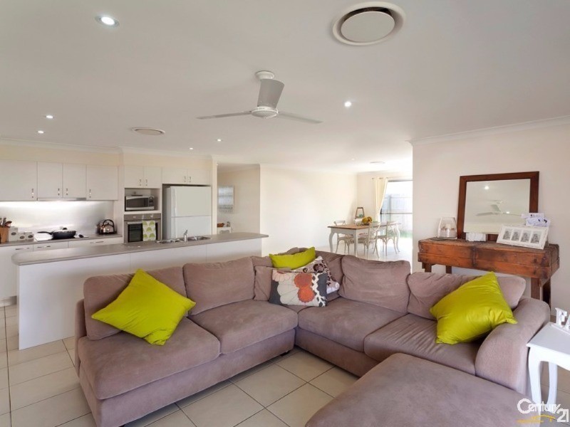 4 Goldenbell Place, Peregian Springs QLD 4573