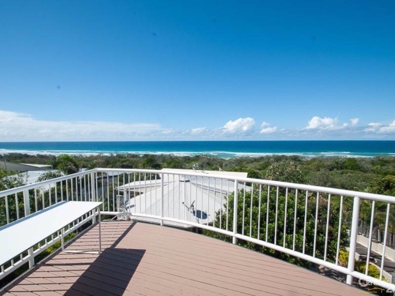 1/18 Peregian Esplanade, Peregian Beach QLD 4573
