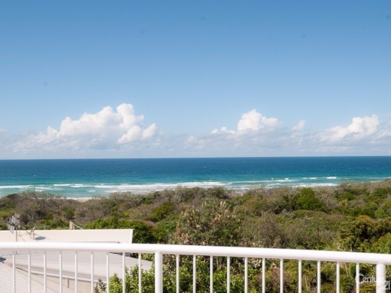 1/18 Peregian Esplanade, Peregian Beach QLD 4573