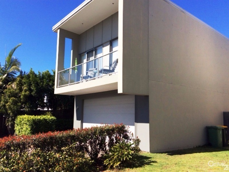 1/66 The Avenue, Peregian Springs QLD 4573