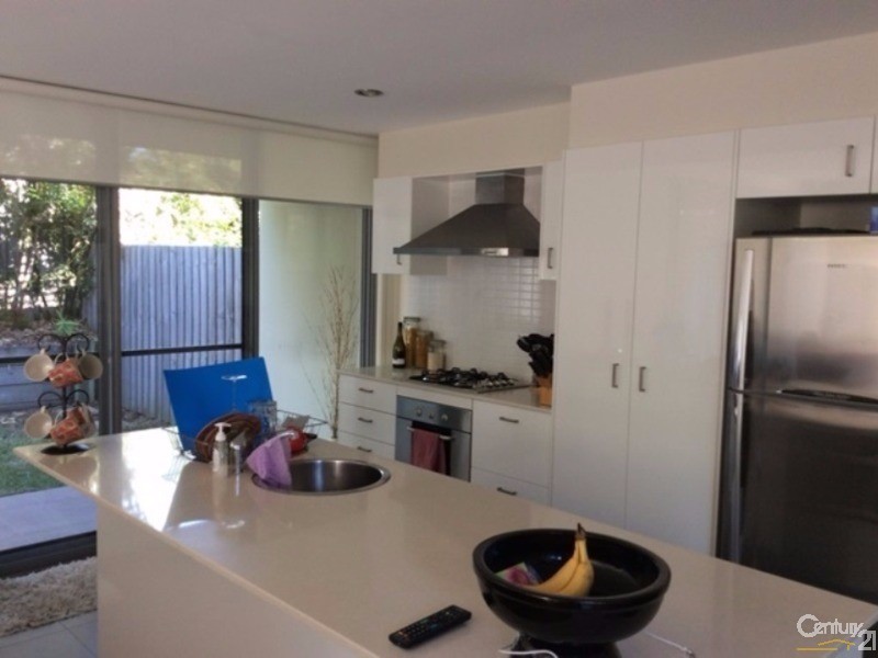 1/66 The Avenue, Peregian Springs QLD 4573