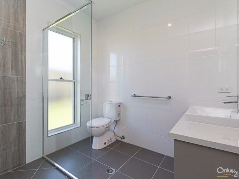 5 Harrier Crescent, Peregian Springs QLD 4573