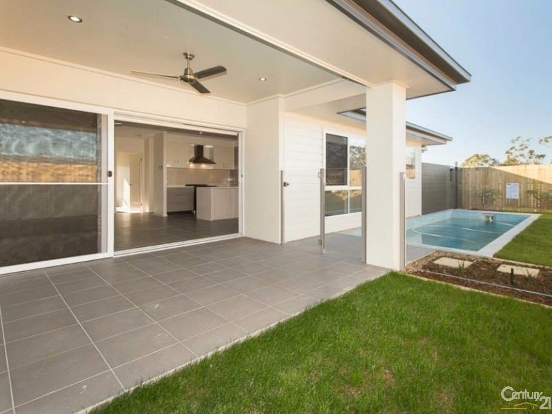 5 Harrier Crescent, Peregian Springs QLD 4573