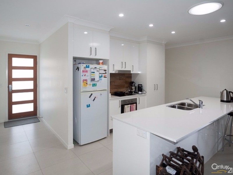 64 Brindabella Avenue, Peregian Springs QLD 4573