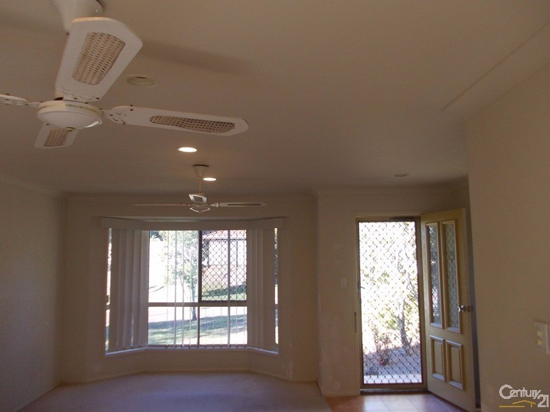 2 Satinwood Street, Noosaville QLD 4566