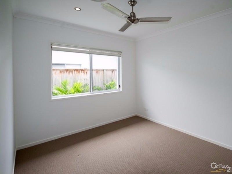 4 Crenshaw Place, Peregian Springs QLD 4573