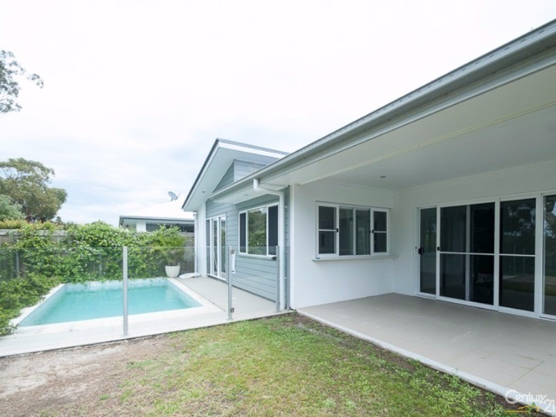4 Crenshaw Place, Peregian Springs QLD 4573