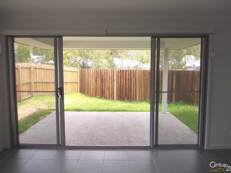 1/2 Pandorea Crt, Noosaville QLD 4566