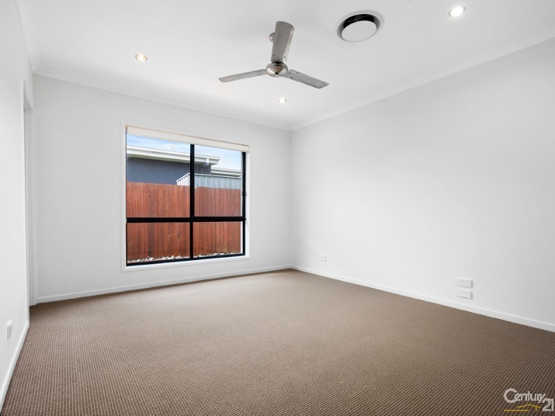 9 Penina Close, Peregian Springs QLD 4573