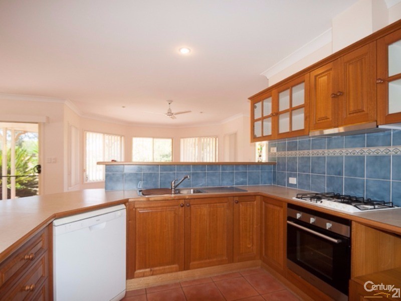 13 Lakeshore Place, Peregian Beach QLD 4573