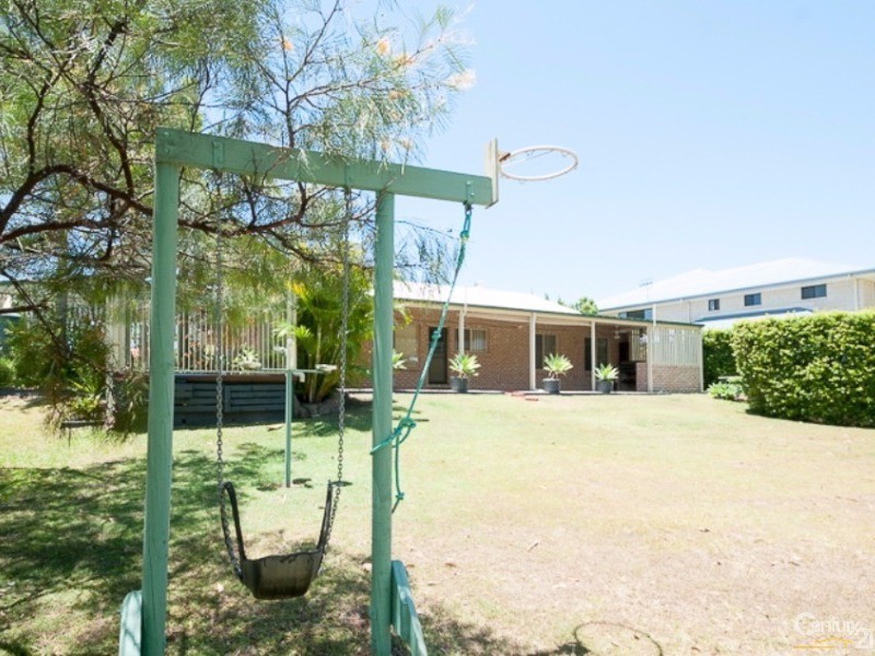 13 Lakeshore Place, Peregian Beach QLD 4573