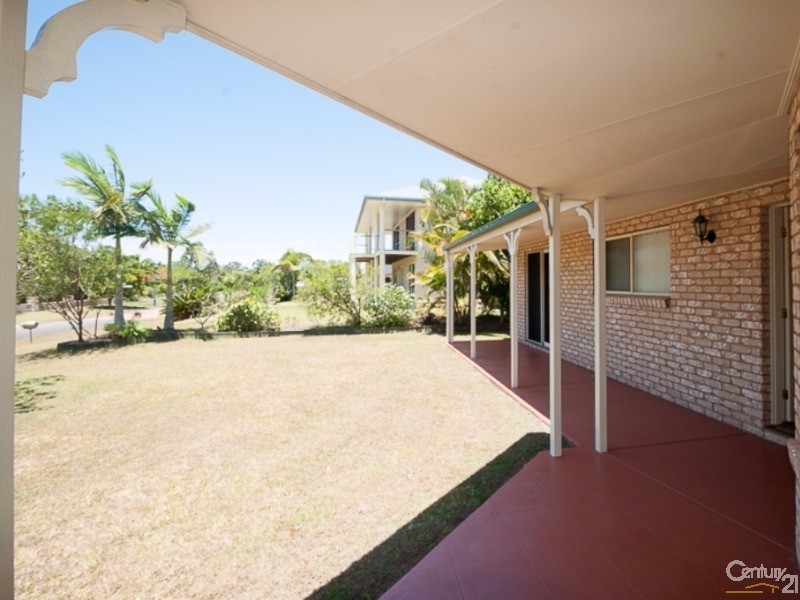 13 Lakeshore Place, Peregian Beach QLD 4573