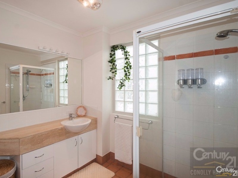 23/4 Serenity Close, Noosa Heads QLD 4567