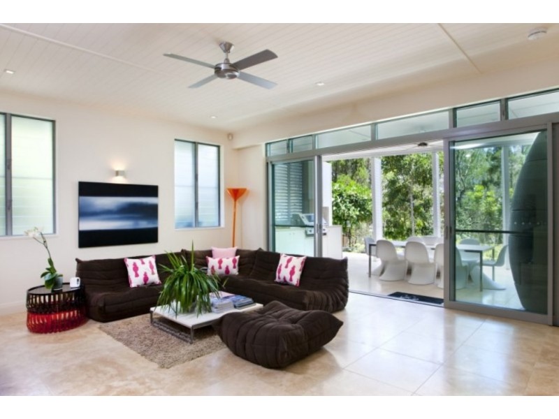 1/8 Serenity Close, Noosa Heads QLD 4567