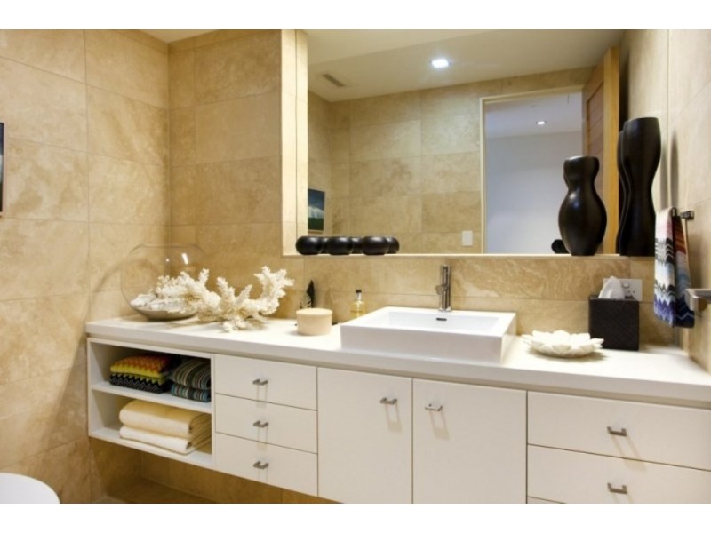 1/8 Serenity Close, Noosa Heads QLD 4567