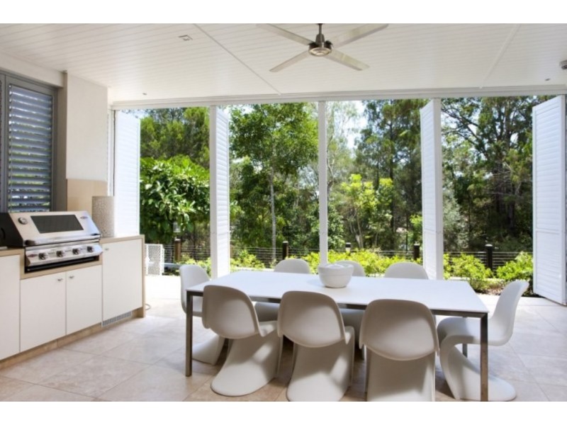 1/8 Serenity Close, Noosa Heads QLD 4567