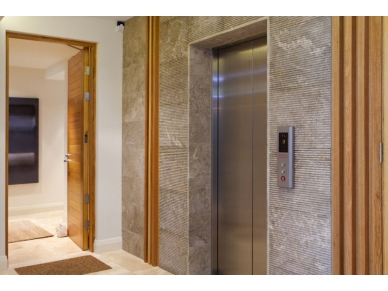 1/8 Serenity Close, Noosa Heads QLD 4567