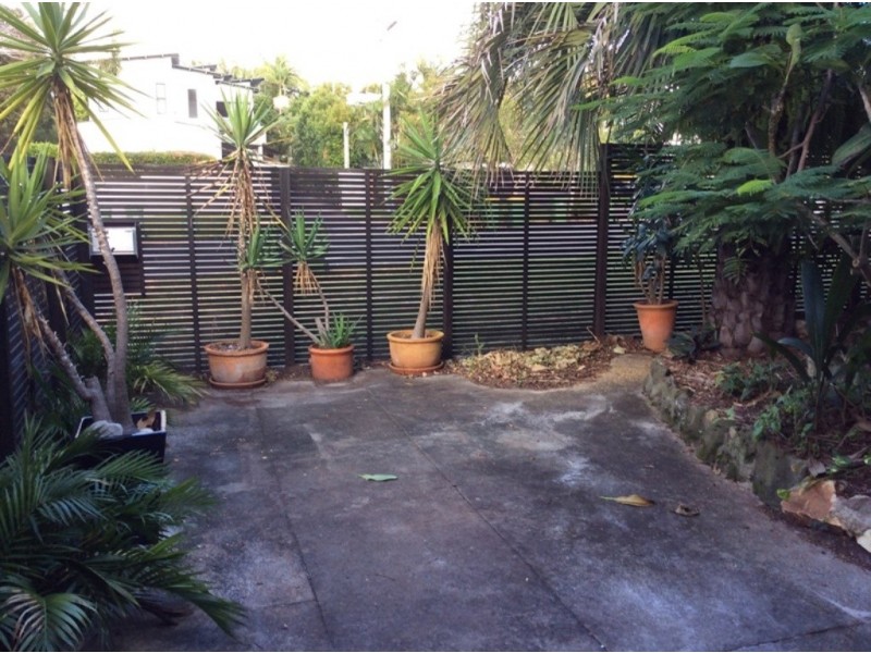 22 Pacific Avenue, Sunshine Beach QLD 4567