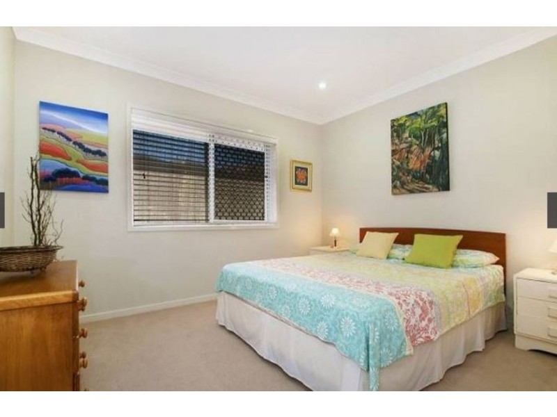 6 Pebble Court, Peregian Springs QLD 4573