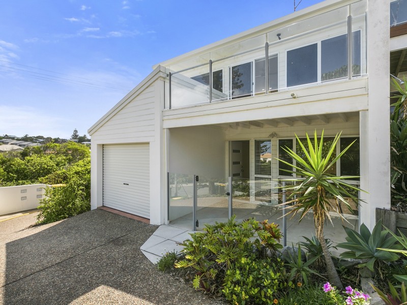 1/6 Sobraon Street, Sunrise Beach QLD 4567