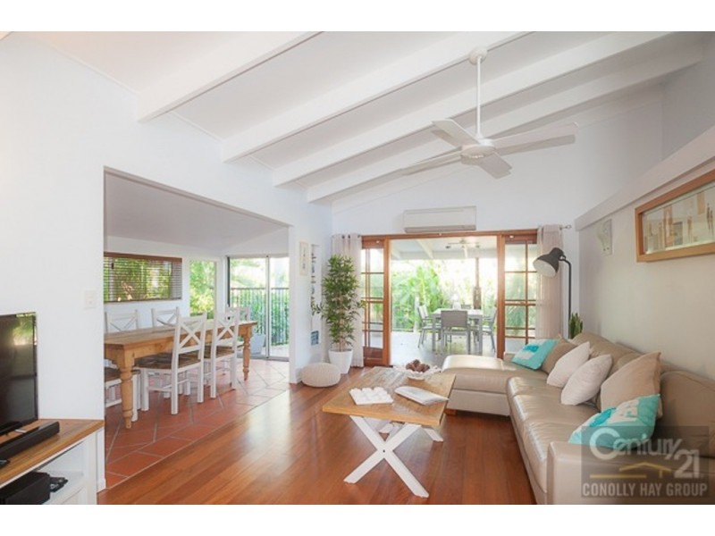10 Depper Street, Sunshine Beach QLD 4567