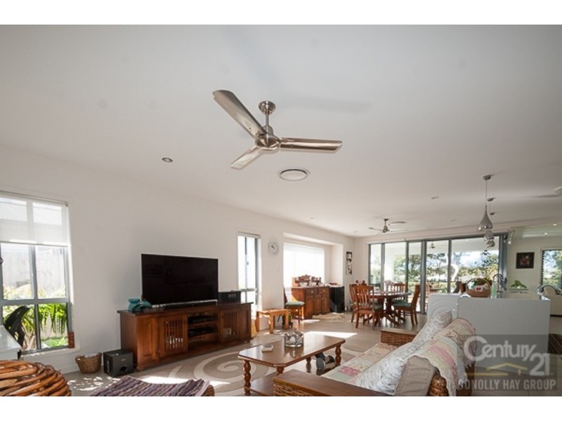 2 Crenshaw Place, Peregian Springs QLD 4573