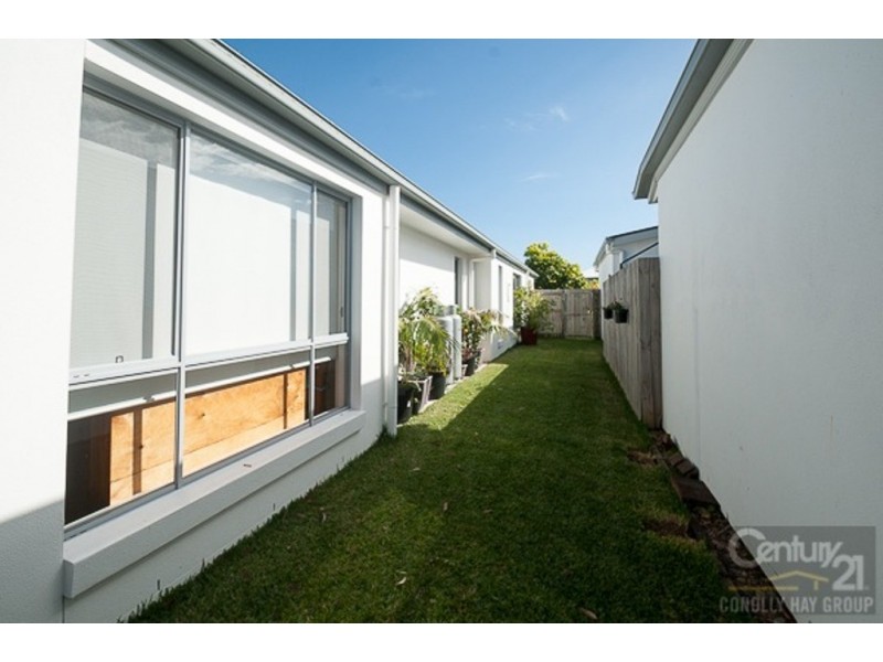 2 Crenshaw Place, Peregian Springs QLD 4573