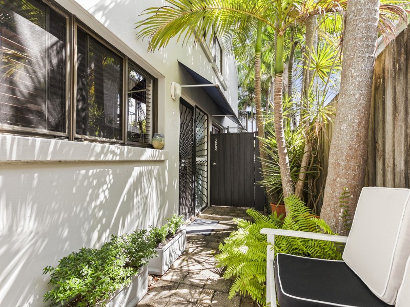 2/21 Nebula Street, Sunshine Beach QLD 4567
