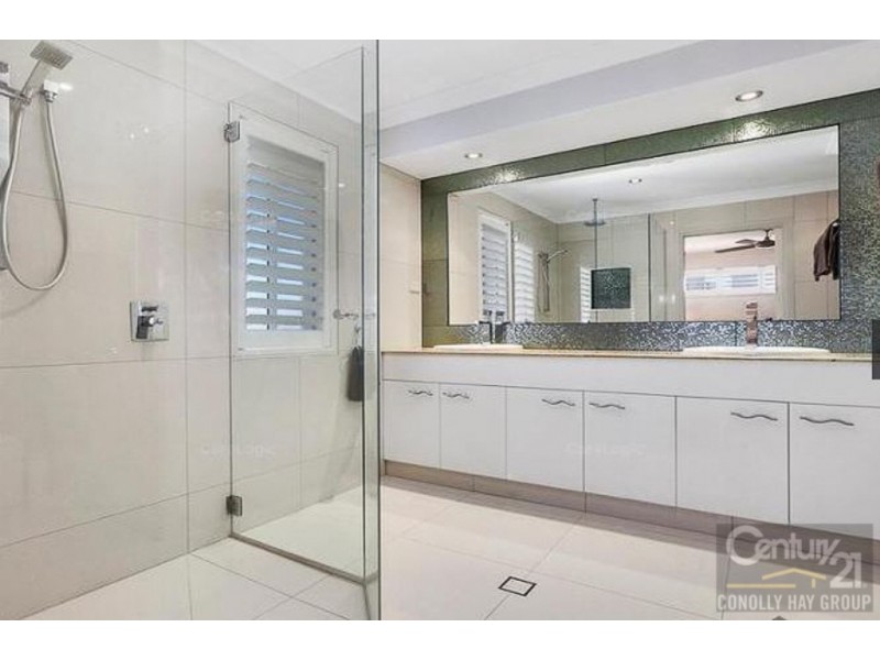 3 Ironhurst Place, Peregian Springs QLD 4573