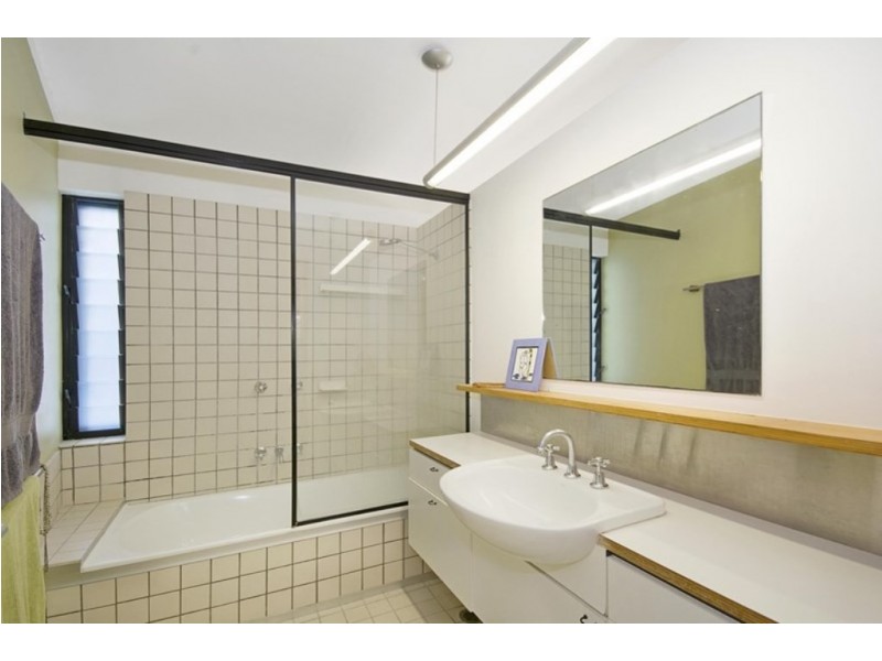 1/49 Duke Street, Sunshine Beach QLD 4567