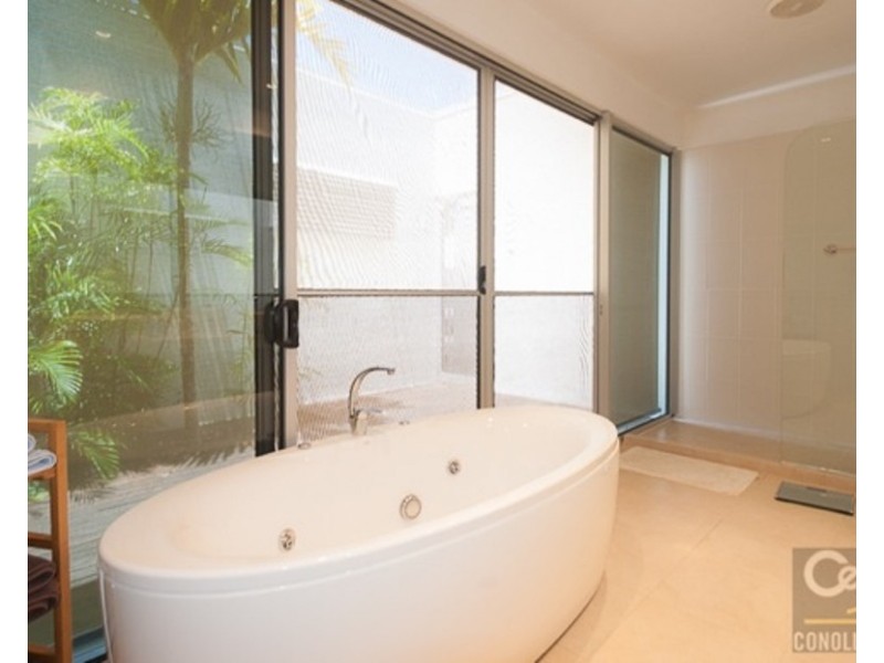 111 The Avenue, Peregian Springs QLD 4573