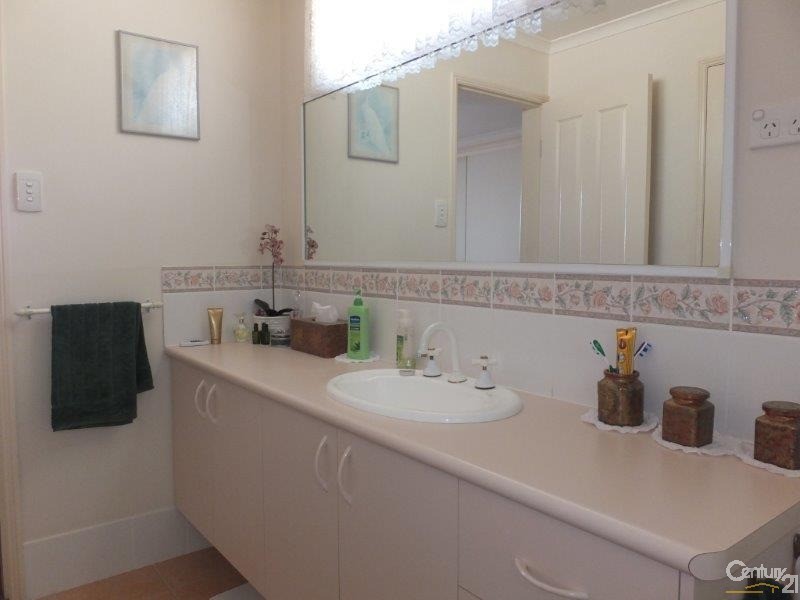 H33/295 Boat Harbour Drive, Scarness QLD 4655