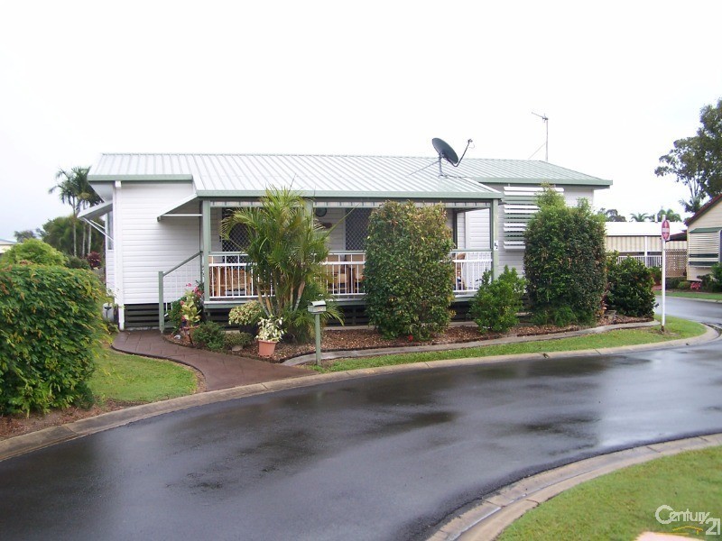 82 Cherry Street, Eli Waters QLD 4655