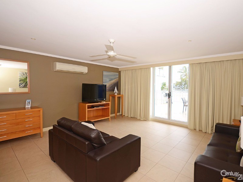 124/569 Esplanade, Urangan QLD 4655